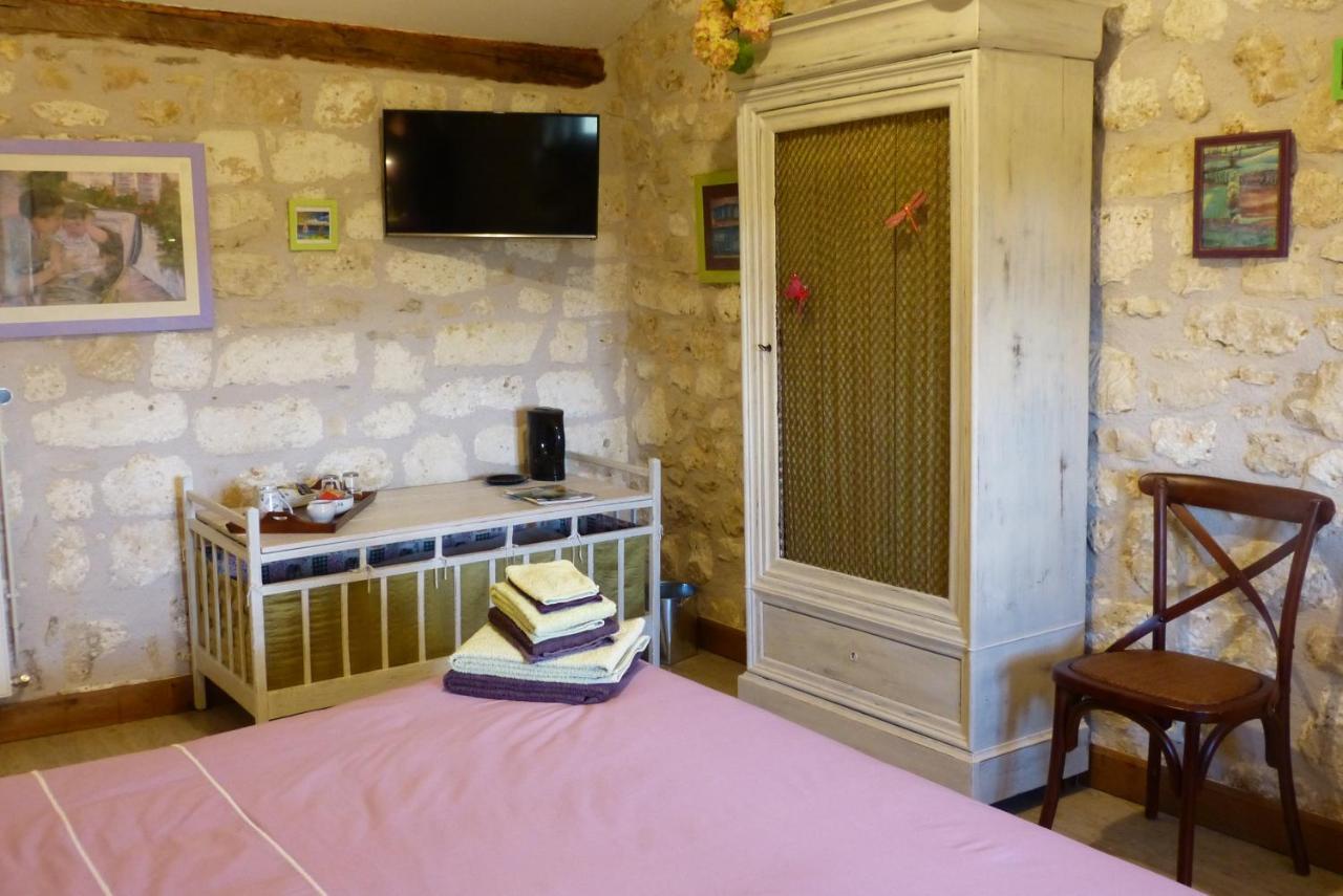 Bed and Breakfast L'Echappée Belle Périgord à Cercles Extérieur photo