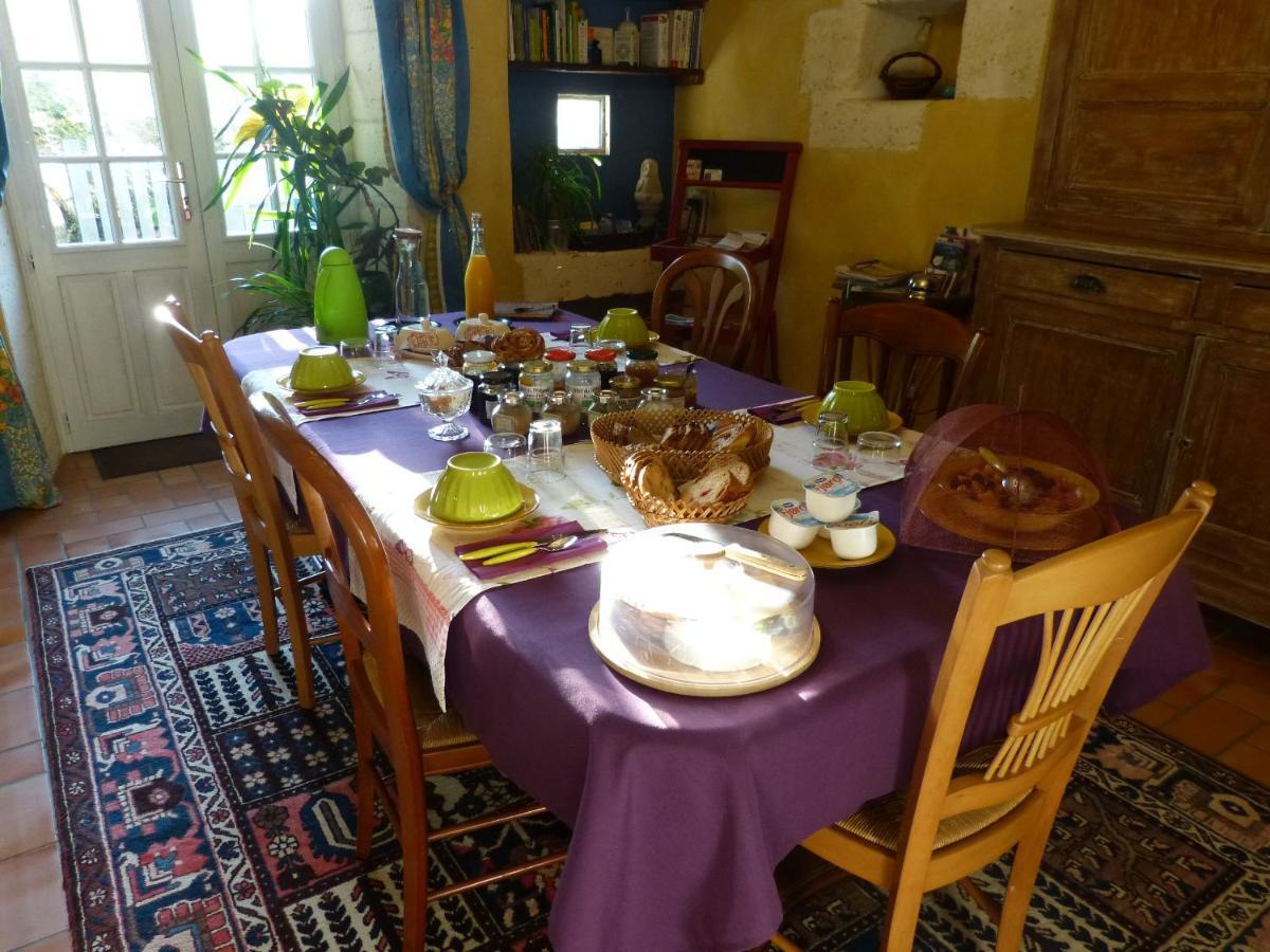 Bed and Breakfast L'Echappée Belle Périgord à Cercles Extérieur photo