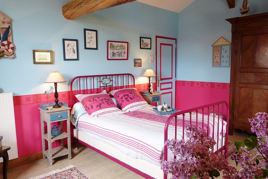 Bed and Breakfast L'Echappée Belle Périgord à Cercles Chambre photo