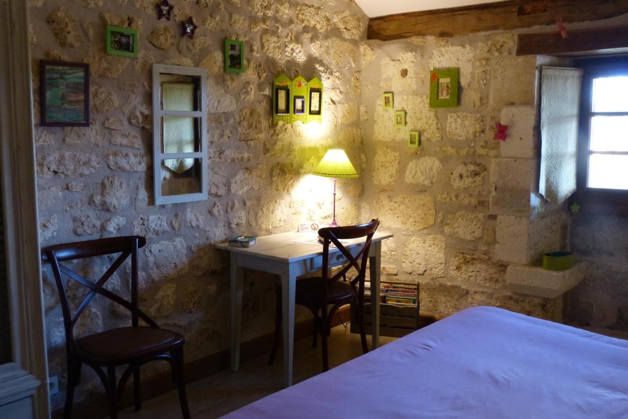 Bed and Breakfast L'Echappée Belle Périgord à Cercles Extérieur photo